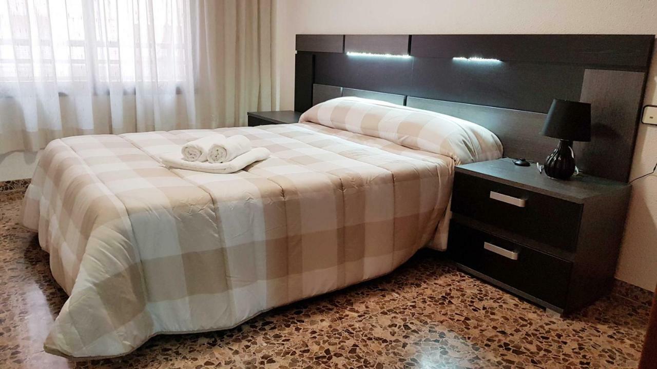 Ferienwohnung Apartamento Completo La Luz Zona Centro Benidorm Exterior foto